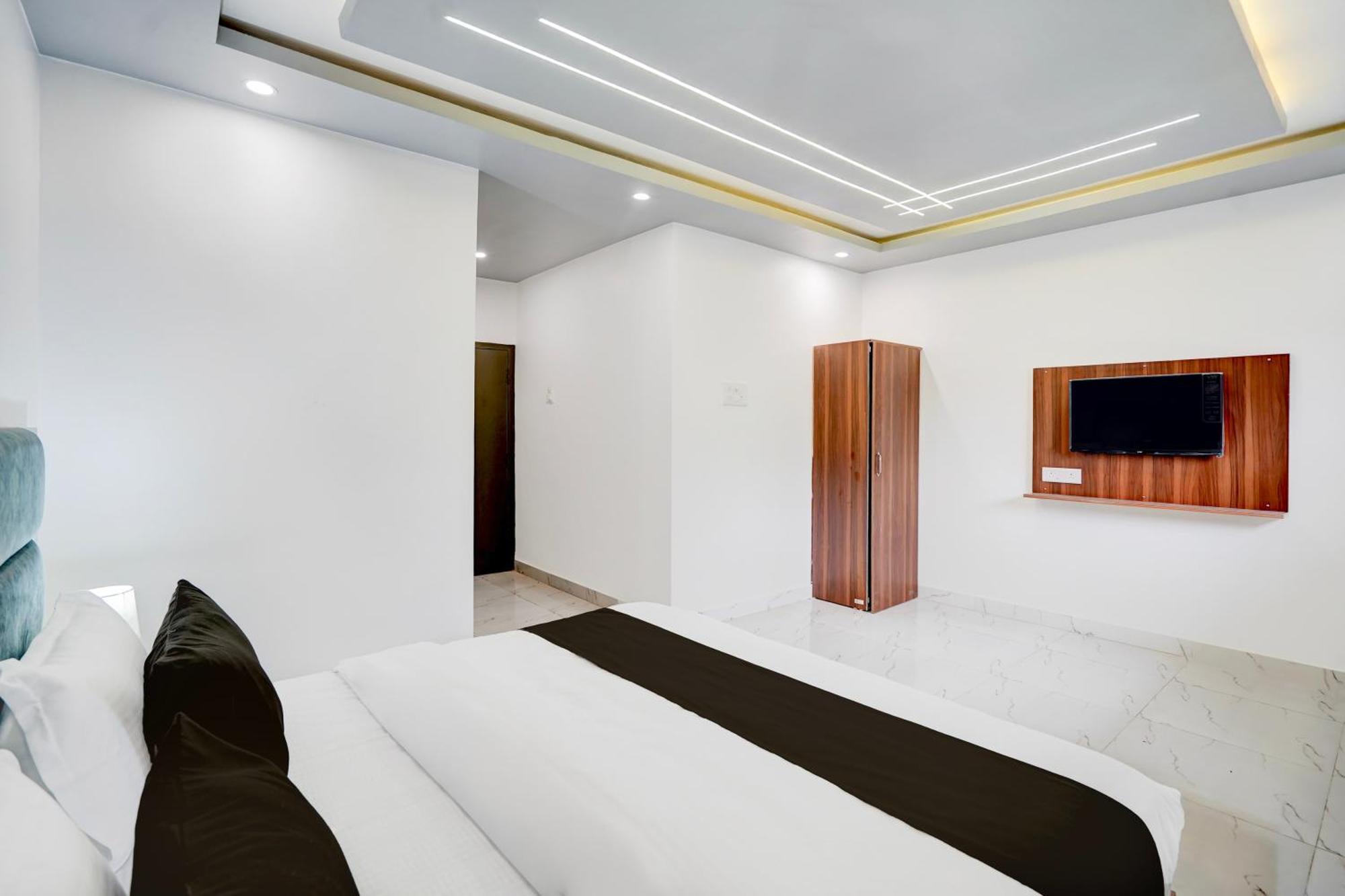 Fabhotel Villa The Suites Allāhābād Junction Exterior foto